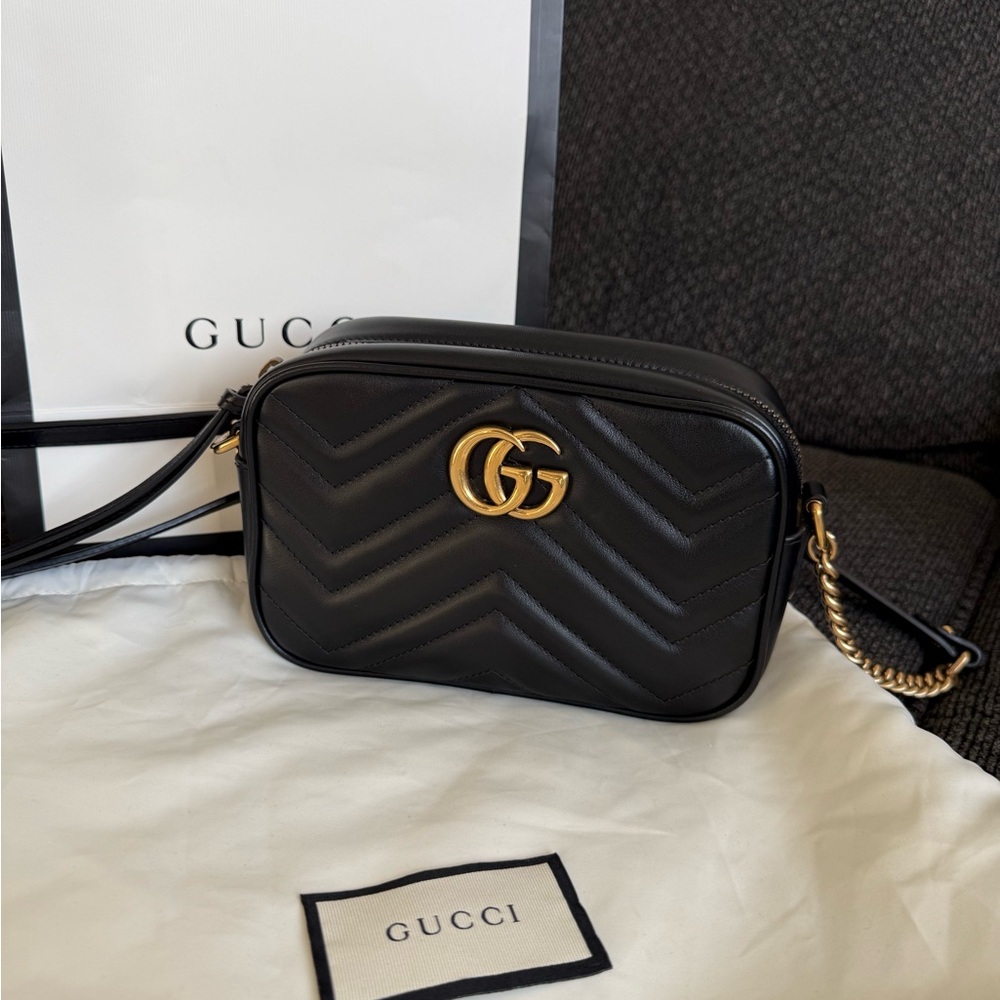 Gucci GG Marmont Mini Bag in Black leather
